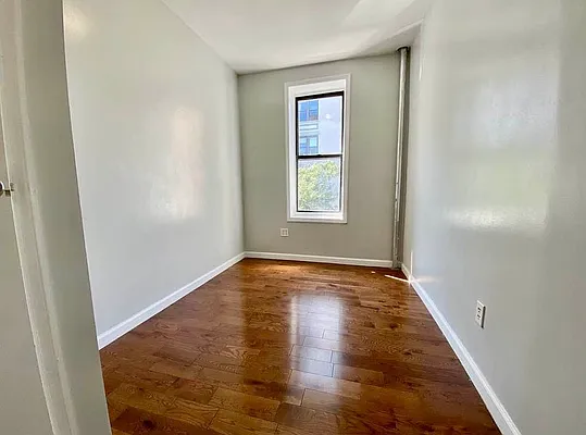 Rented by Premier One Realty LLC | media 3