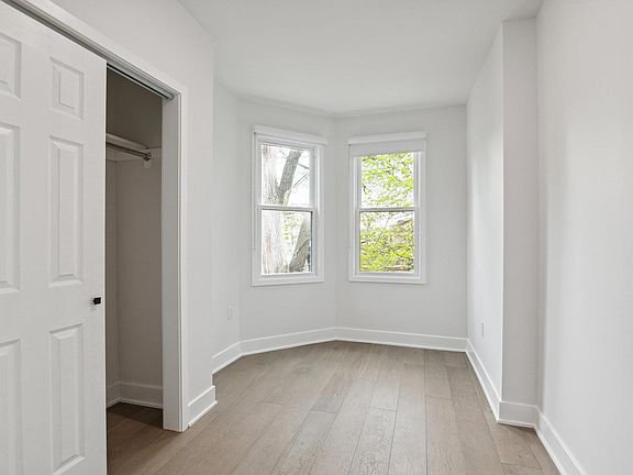3rd image of 36 Park St Floor 2