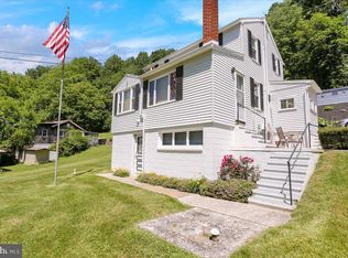 39 Old Friedensburg Rd, Reading, PA 19606