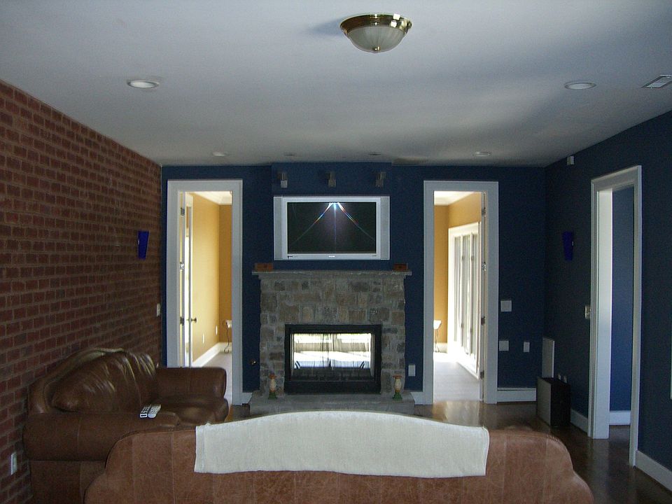 Entertainment room