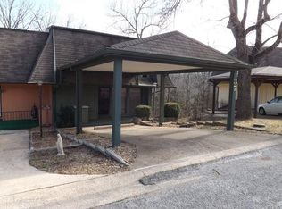 37 Annette Rd, Cherokee Village, AR 72529