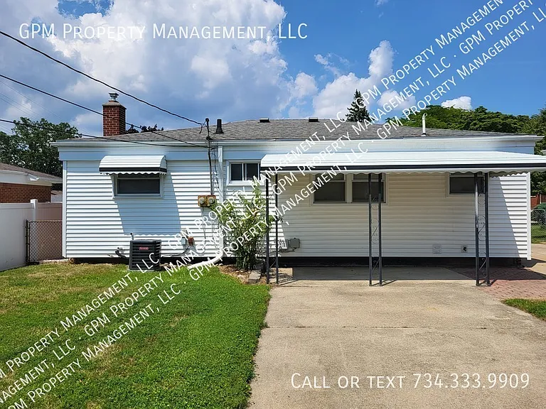 3277 Terry St — Photo 4