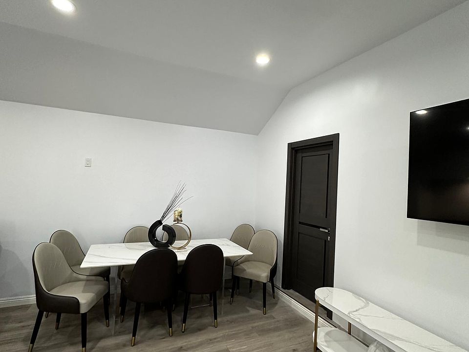 1st image of 2347 E Glenoaks Blvd Unit A