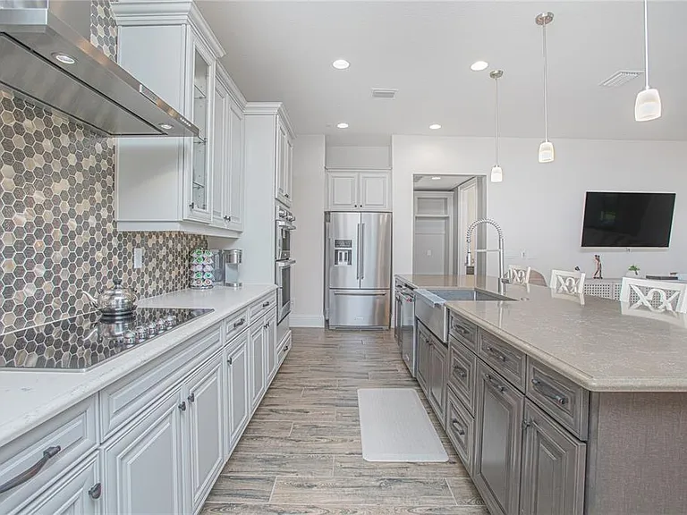 10846 Mobberley Cir — Photo 11