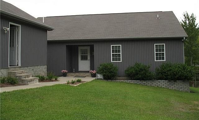 2nd image of 146 Saluda Waters Pt