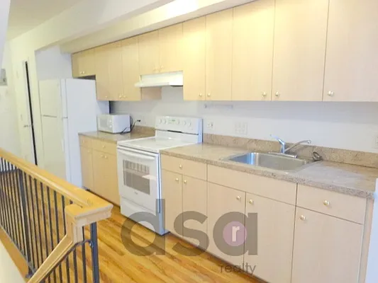 Rented by DSA Realty | media 11