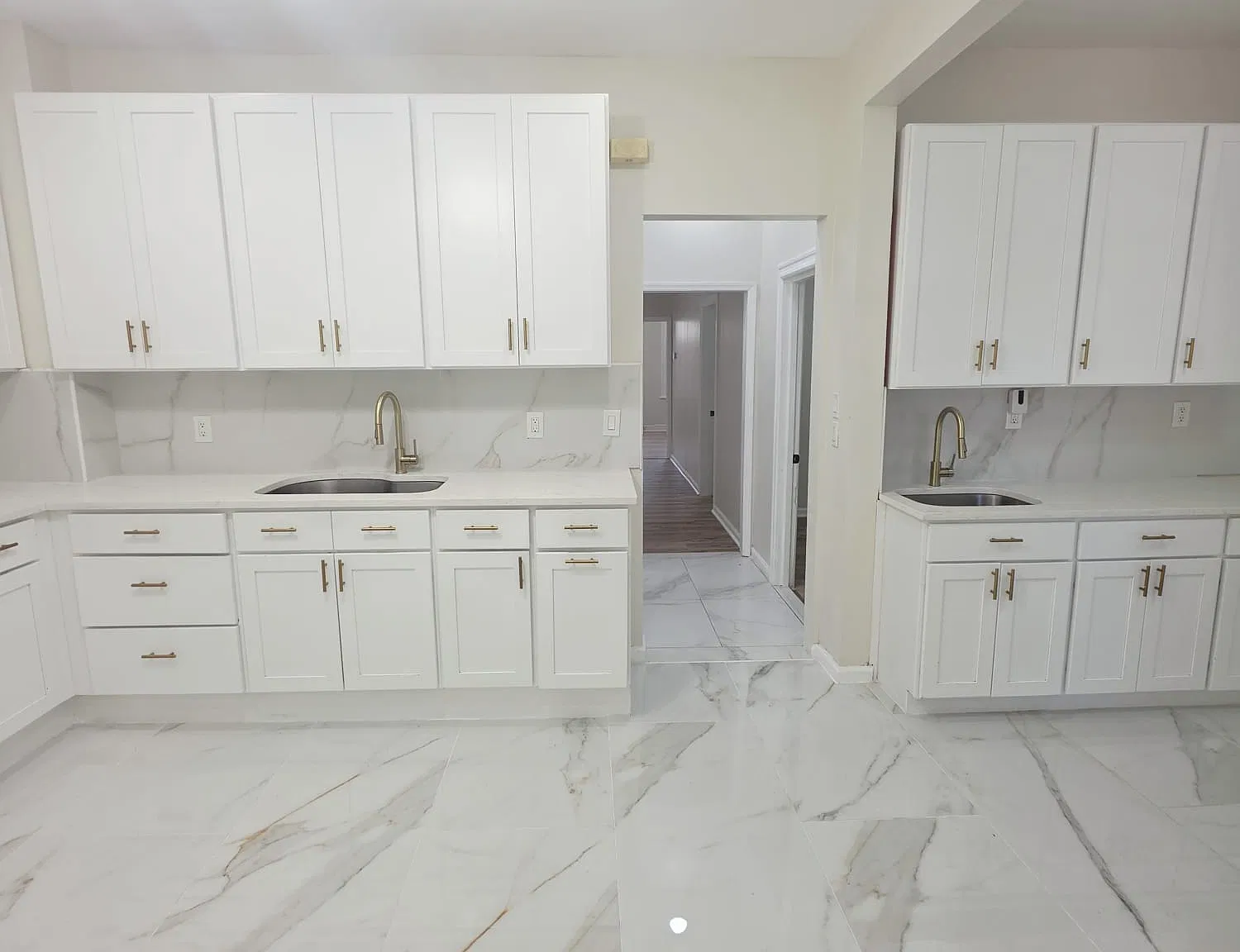 3 bed, $2,700 — Photo 2