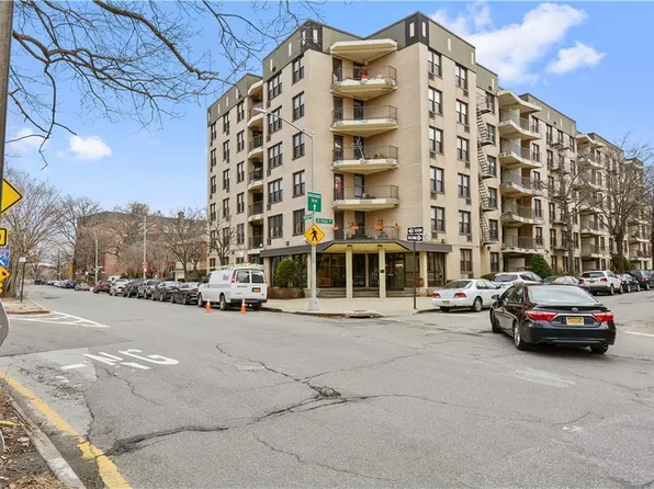 1874 Pelham Pkwy Unit 2A, Bronx, NY 10461
