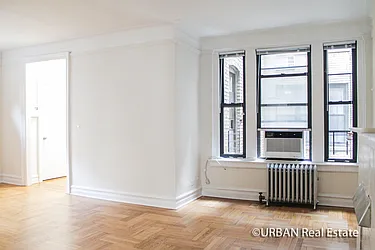 Rented by Urban Real Estate Inc