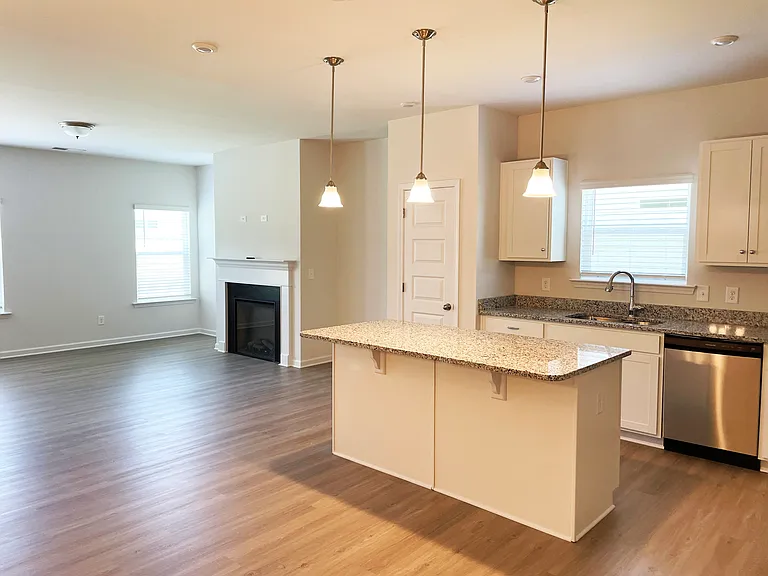 24 Bennett Way SE — Photo 5