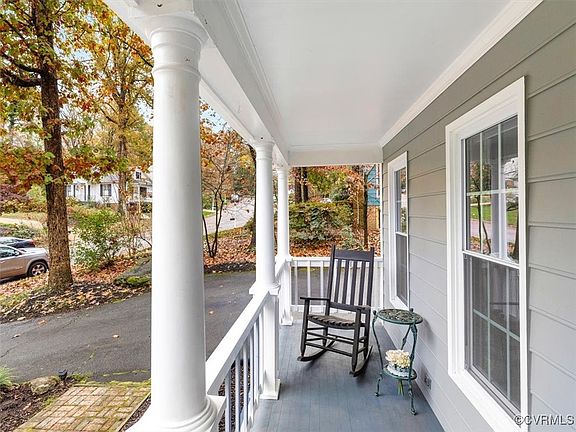 4th image of 5611 Old Willow Ct