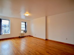 123 Waverly Ave #A3, Brooklyn, NY 11205