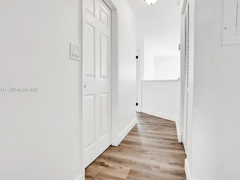 20985 SW 84th Ave — Photo 24