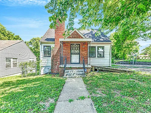 2608 Selma Ave Photo 1