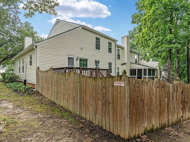 12015 Bexley Ct — Photo 55