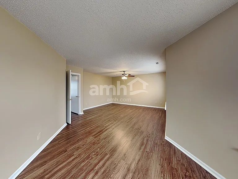 11 Lowell Ct — Photo 11