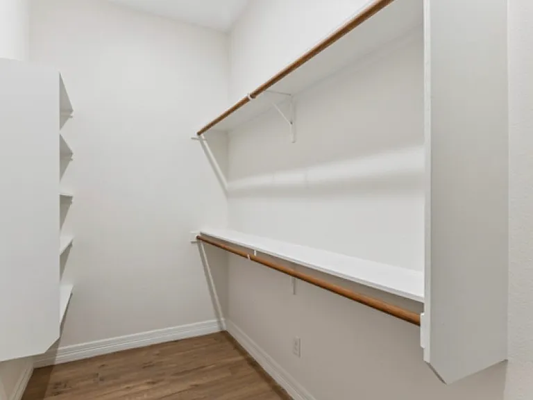 5571 Eichman Rd — Photo 13