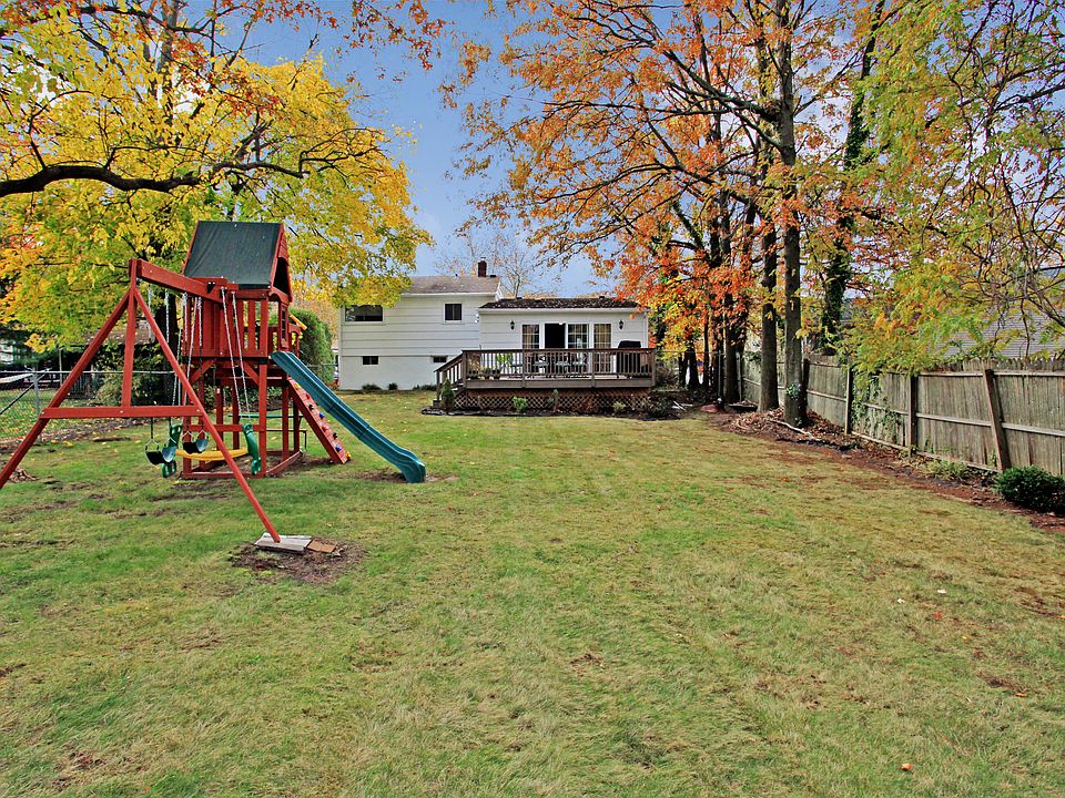 Large Yard with Play Set