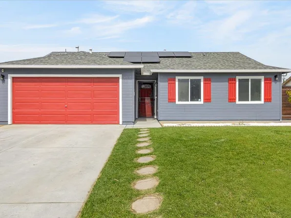 821 Feather Ct, Hollister, CA 95023