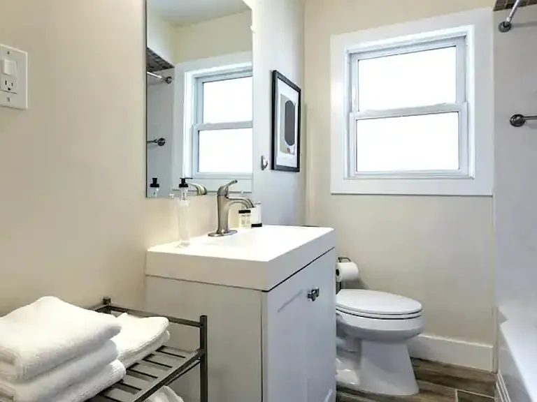 407 N Kenwood Ave — Photo 11