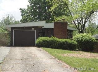 1117 McKinley Blvd, Alton, IL 62002