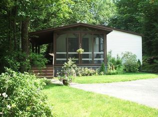 25 Rim Rd, Danville, NH 03819