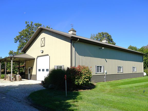 2nd image of 21957 Minburn Rd