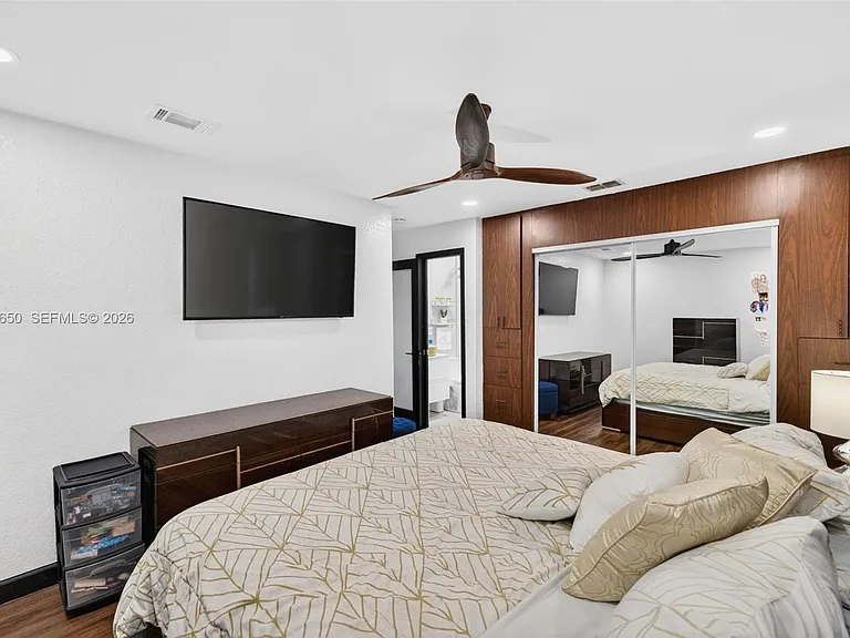 1710 SW 83rd Ter — Photo 21