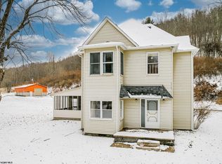 99 Dunham Lick Rd, Fairmont, WV 26554