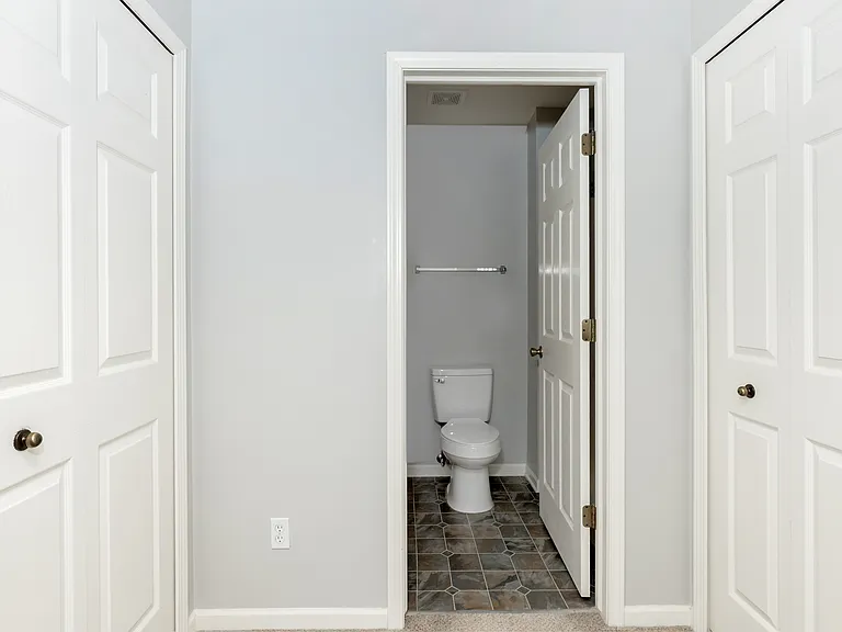 788 Eagle Dr — Photo 4