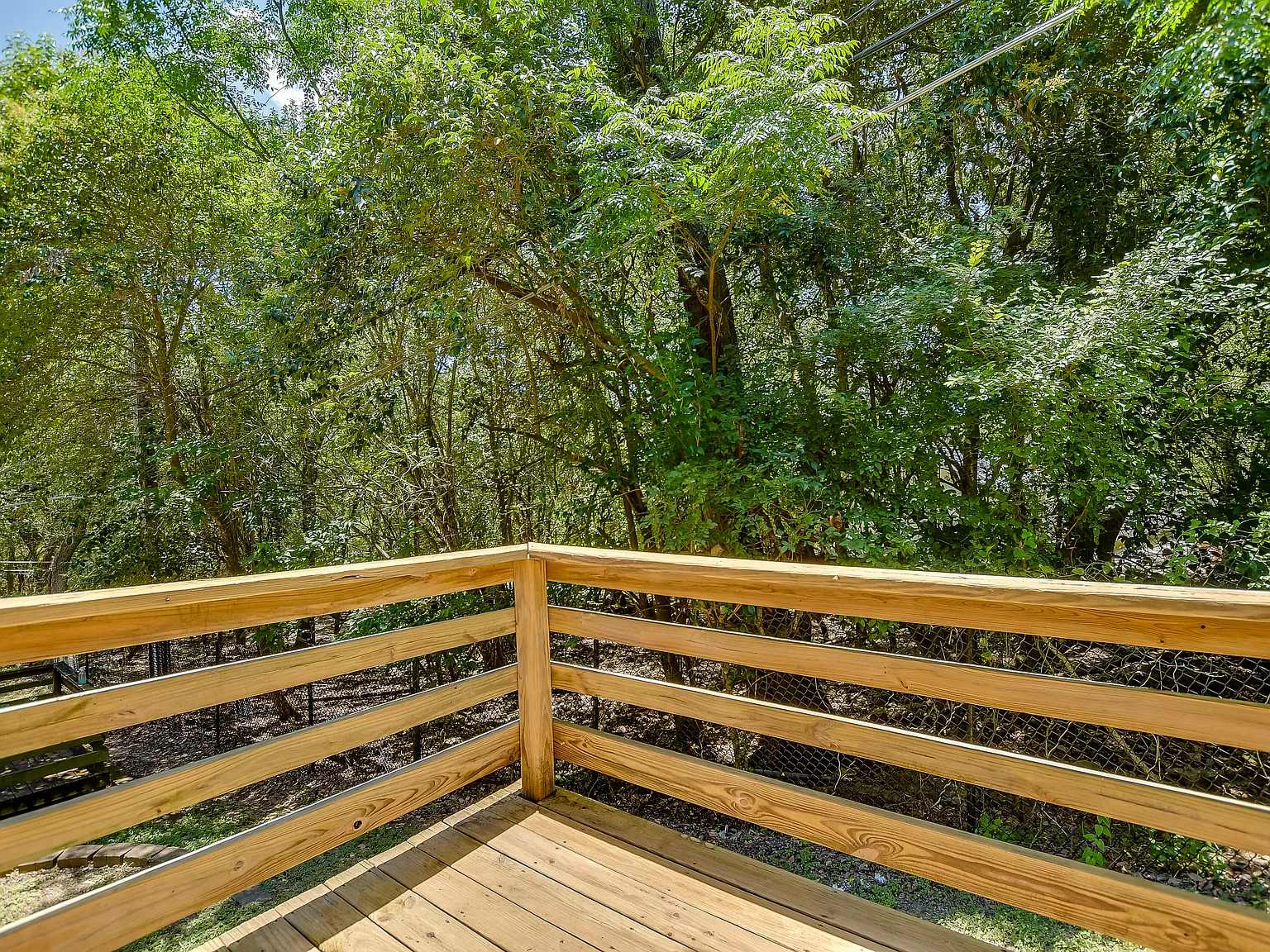 Windmill Townhomes — Photo 4