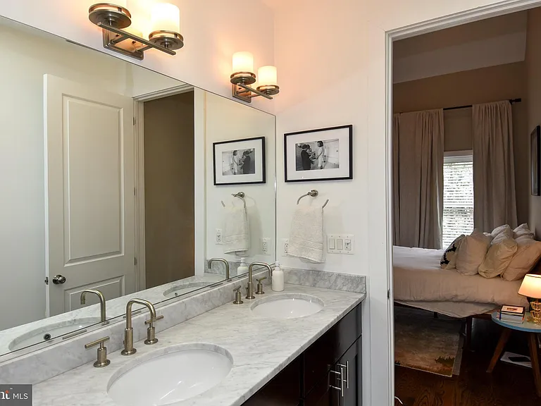 1528 Spring Pl NW — Photo 30