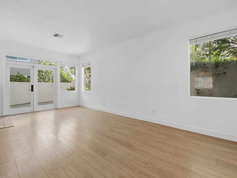 30864 Paloma Ct — Photo 12