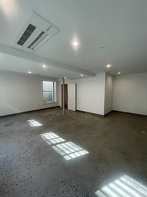 Rented by Owner | media 36