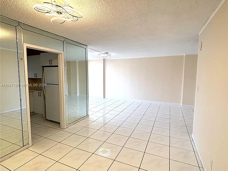 17011 N Bay Rd #1018 — Photo 11
