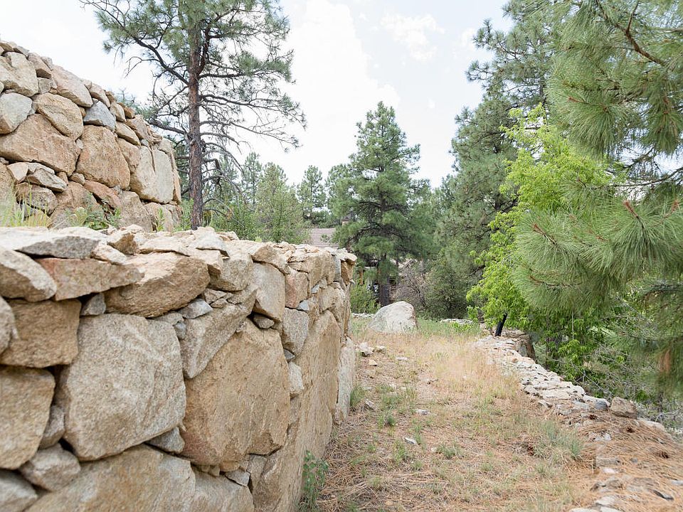 1st image of 511 Lodge Trail Cir