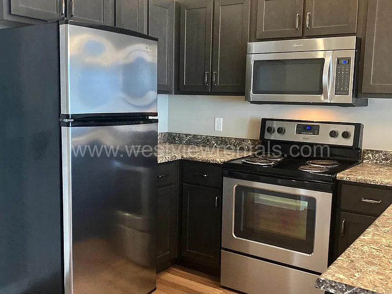 1010 Railroad Ave — Photo 152