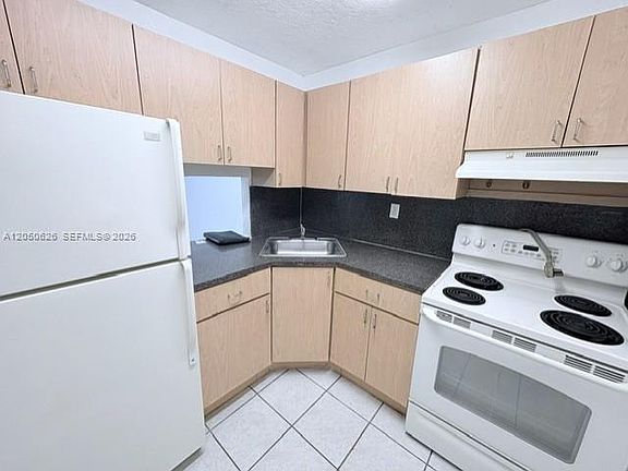5th image of 801 NW 47th Ave APT 116W