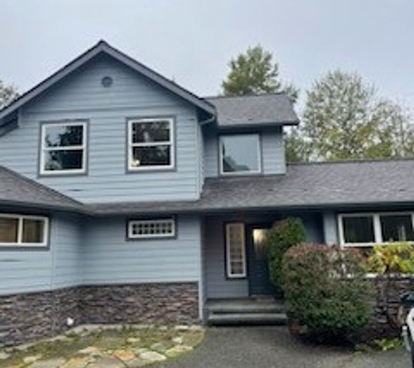 1st image of 2728 Alvarado Dr