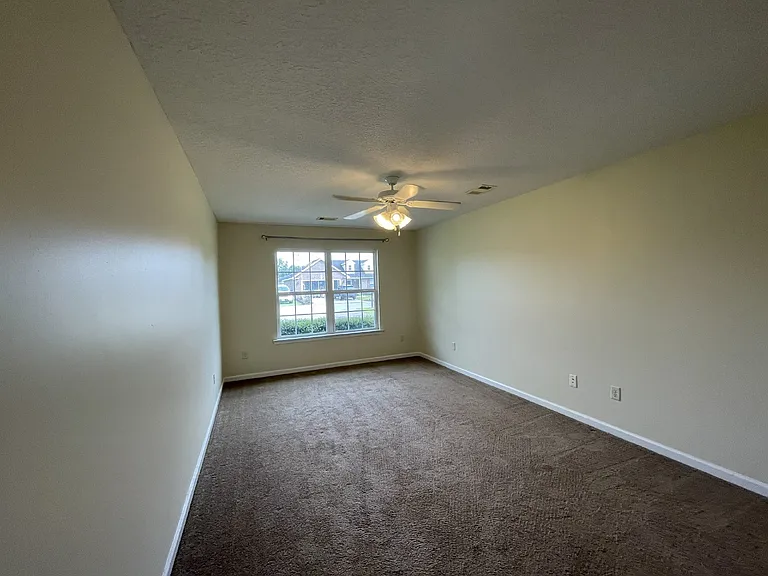 261 Winchester Way SE — Photo 6