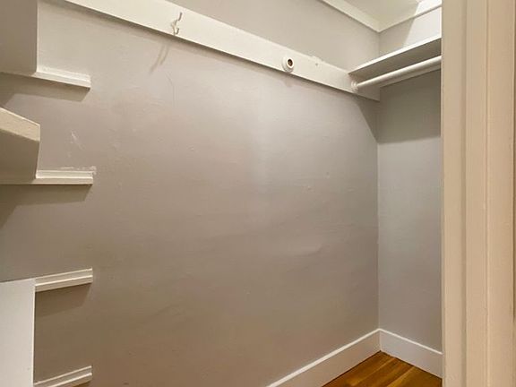 4th image of 2969 Jackson St APT 203