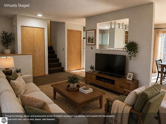 3rd image of 20761 White Oak Dr