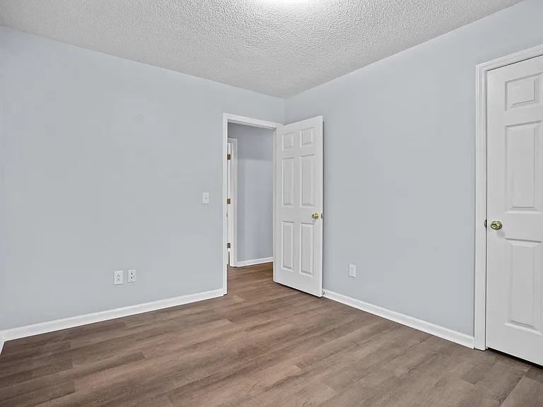 6818 Salem Quarter Rd — Photo 28