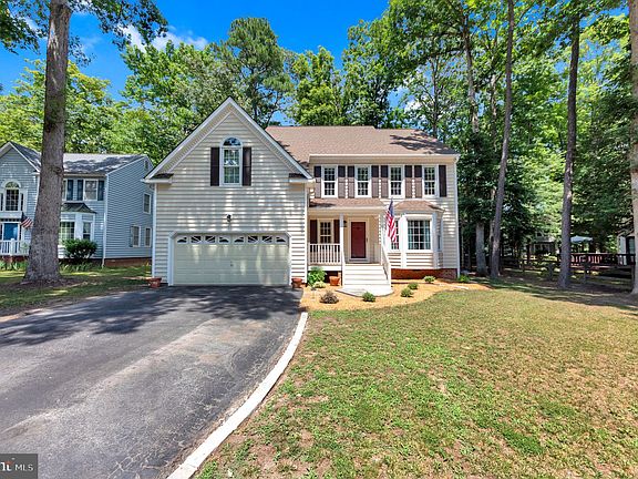 2nd image of 9236 Kings Charter Dr