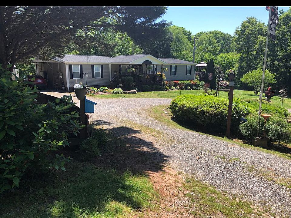 1st image of 131 Martha Ln