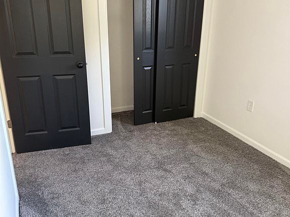 5th image of 1101 N Korby St