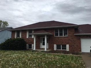 1912 Marseilles Dr, Cahokia, IL 62206
