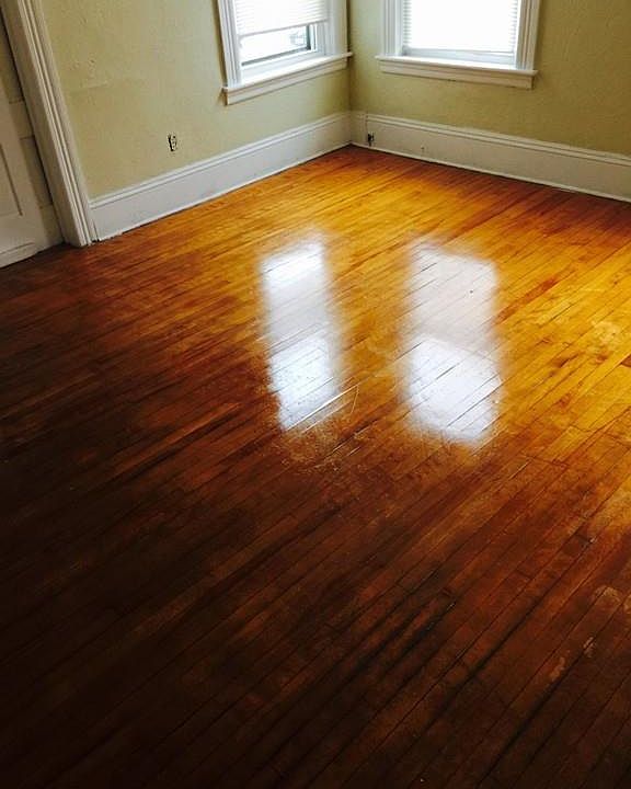 2nd image of 120 Belmont St #2
