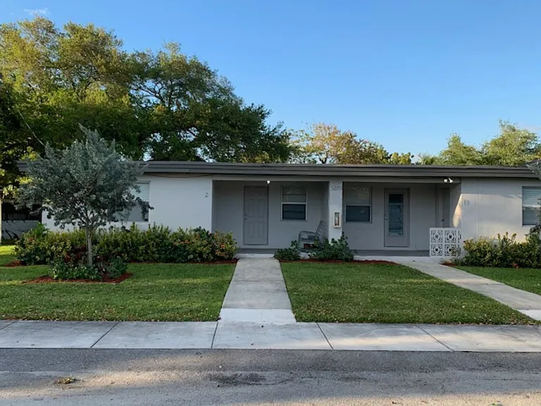 5819 Polk St — Photo 12
