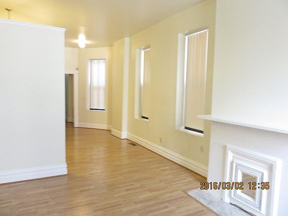 2nd image of 2006 Crittenden St #2006